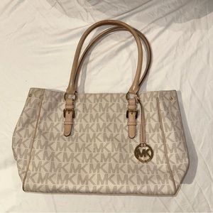Michael Kors Monogram Vanilla
